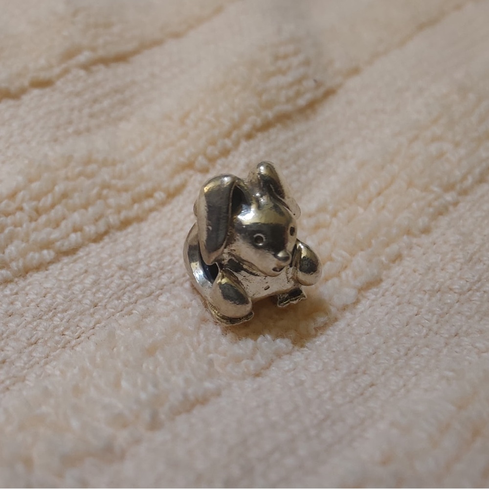 Pandora Bunny charm